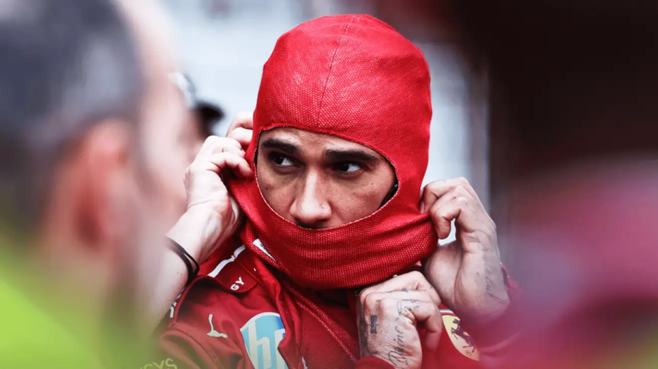 这已不是伯, 汉密尔顿依