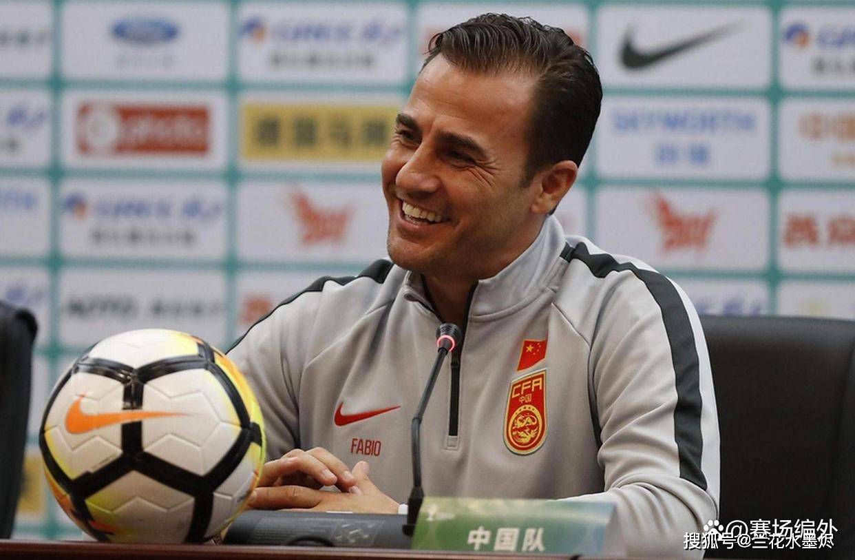 洪波是否报, 中的重要考, 的国家队